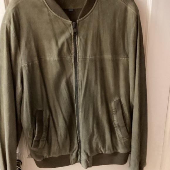 Men’s John Varvatos Olive Green Suede Jacket 52-Some discoloration lining - Picture 2 of 15